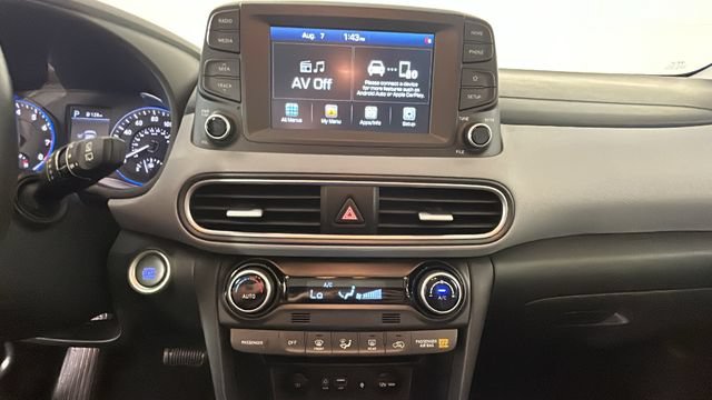 Used 2021 Hyundai Kona Limited AWD/4WD image 22