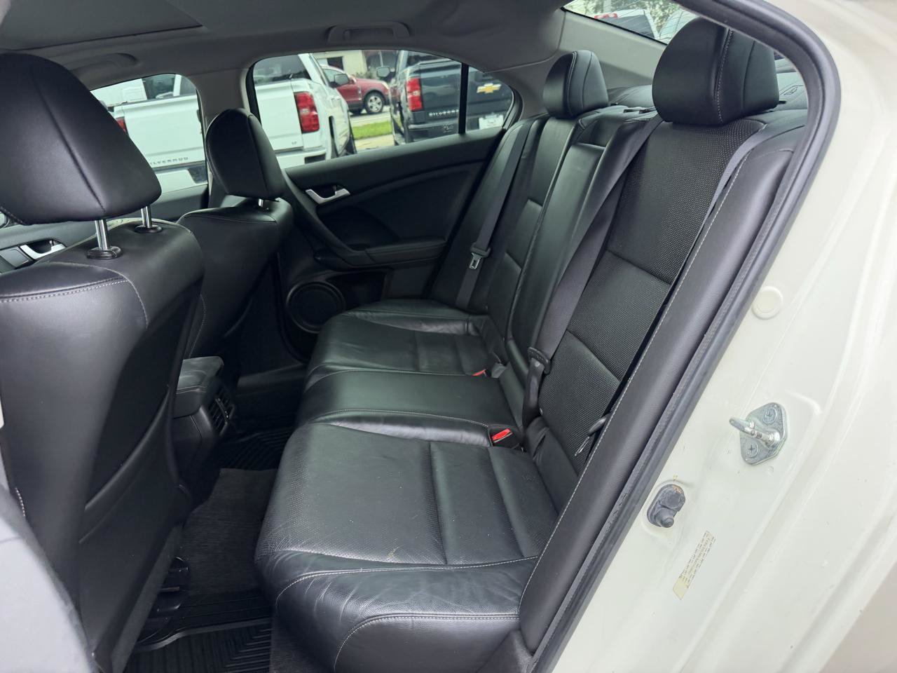 Used 2011 Acura TSX w/ Technology Package FWD image 11