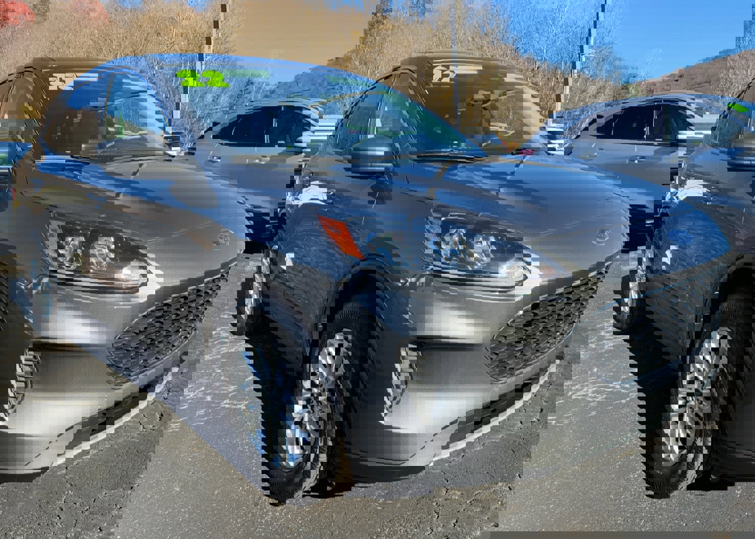 Used 2022 Ford Escape SE w/ Convenience Package AWD/4WD image 1