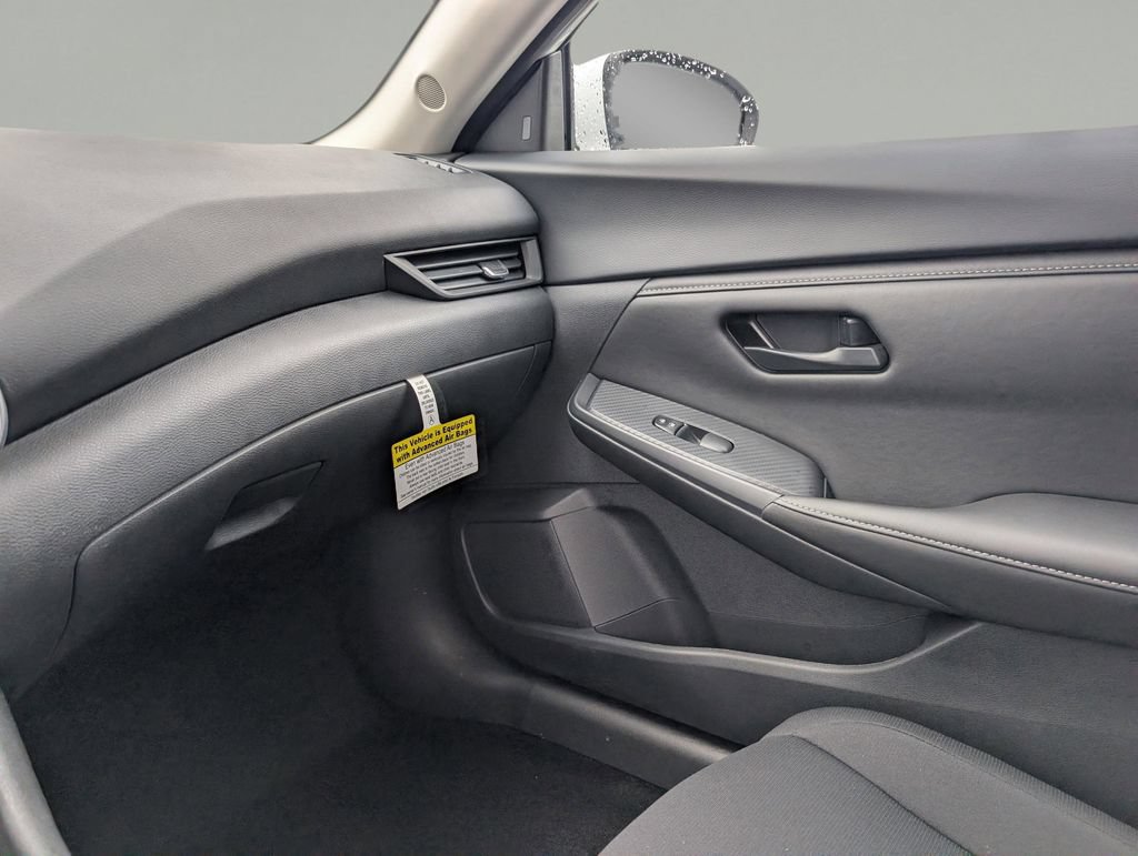 New 2025 Nissan Sentra S FWD image 29