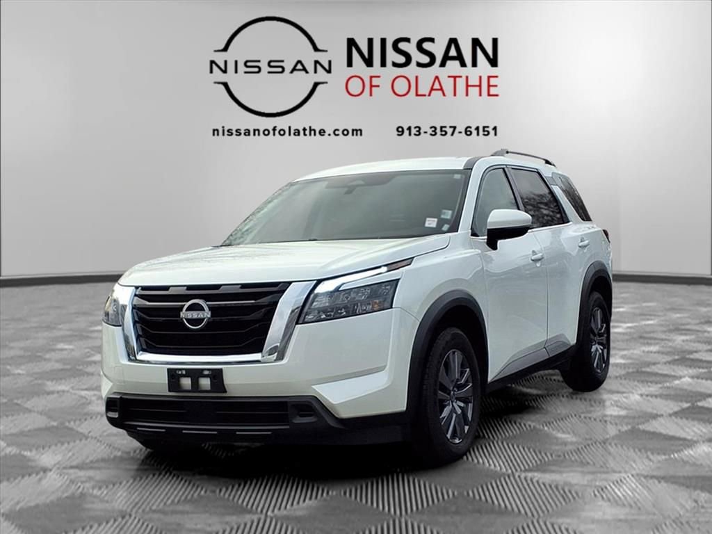 Certified 2024 Nissan Pathfinder SV