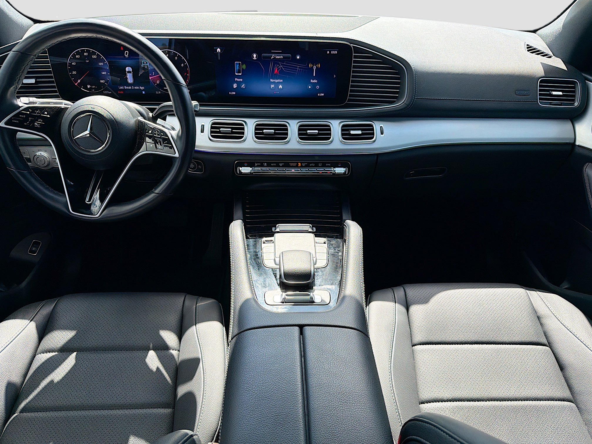 Used 2024 Mercedes-Benz GLS 450 4MATIC image 17