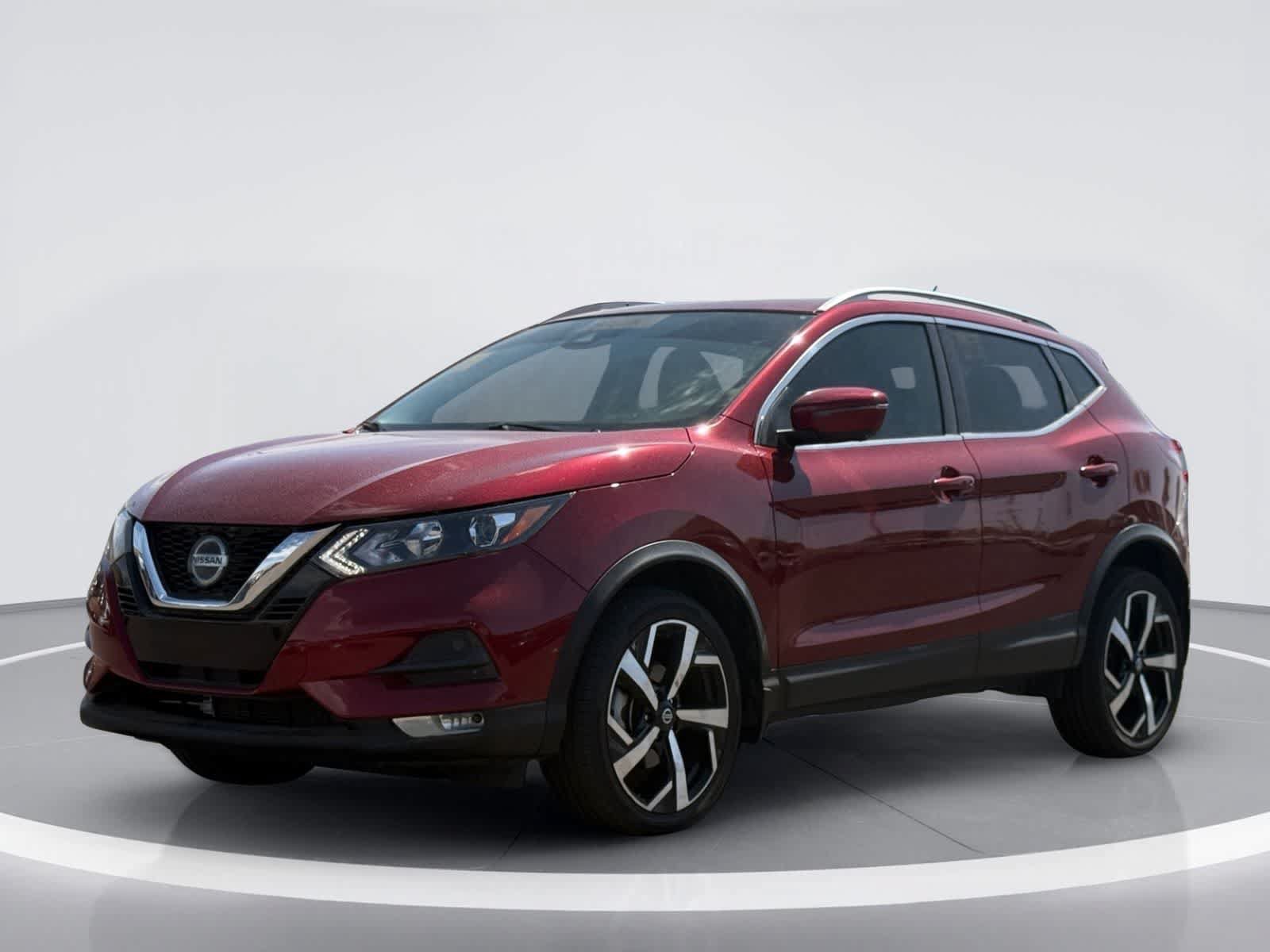 Used 2020 Nissan Rogue Sport SV w/ Technology Package FWD image 2
