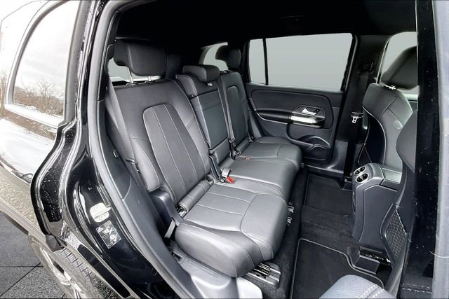 Certified 2025 Mercedes-Benz GLB 250 4MATIC image 28