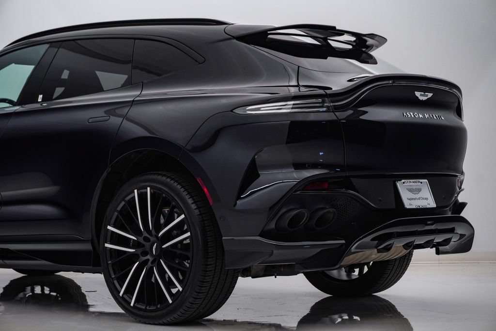 Used 2025 Aston Martin DBX 707 AWD/4WD image 11