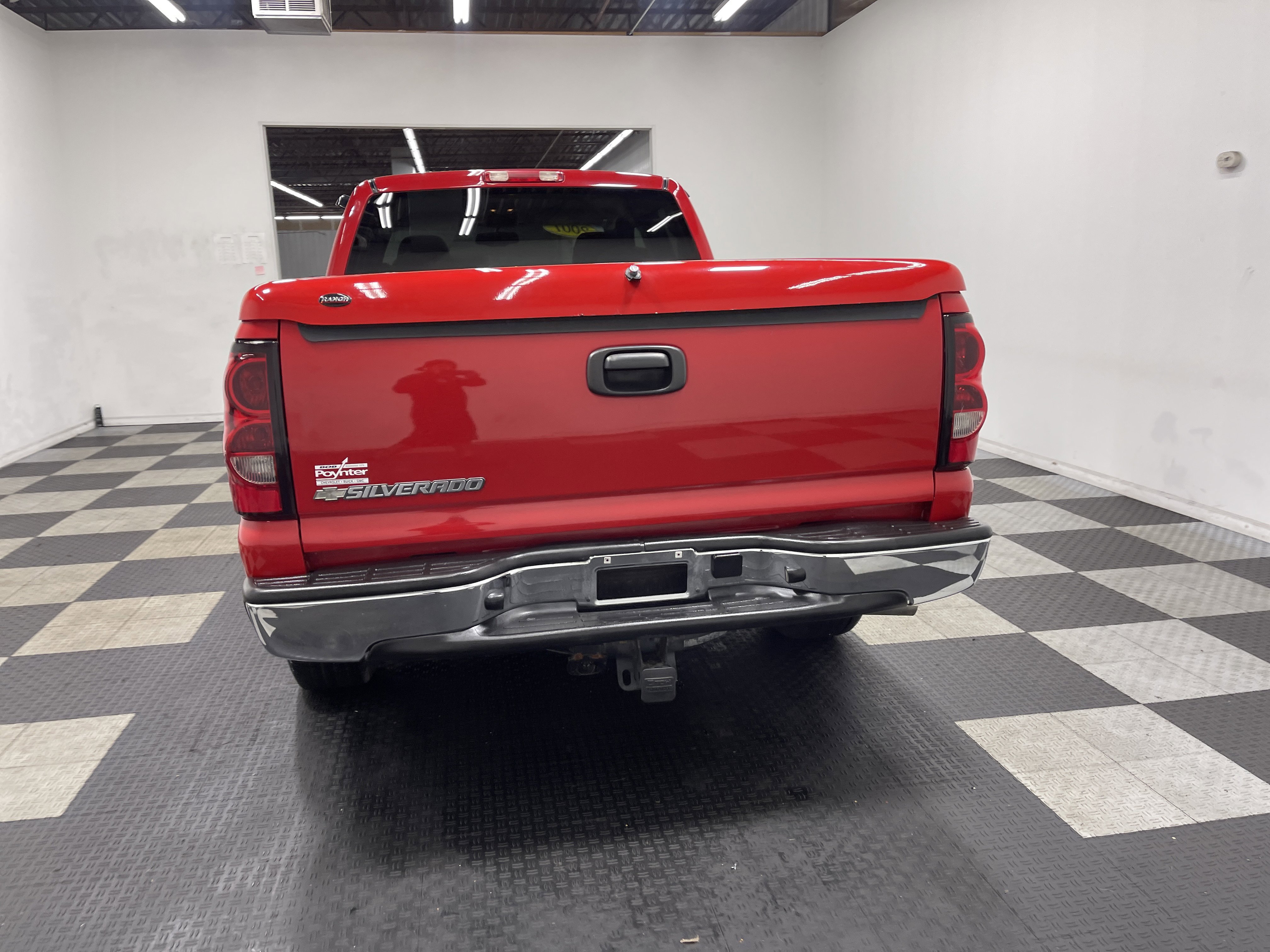 Used 2007 Chevrolet Silverado 1500 LT w/ Extended Cab Value Package image 3