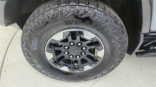 Used 2024 GMC Hummer EV 3X w/ Extreme Off-Road Package image 58