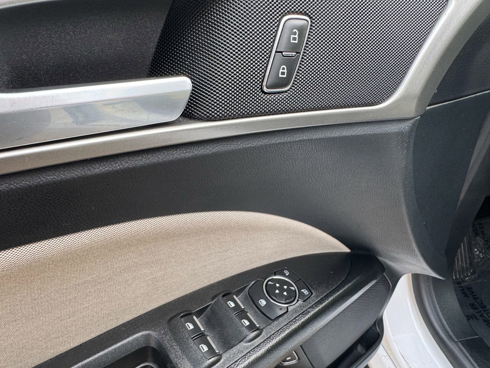 Used 2018 Ford Fusion S FWD image 22