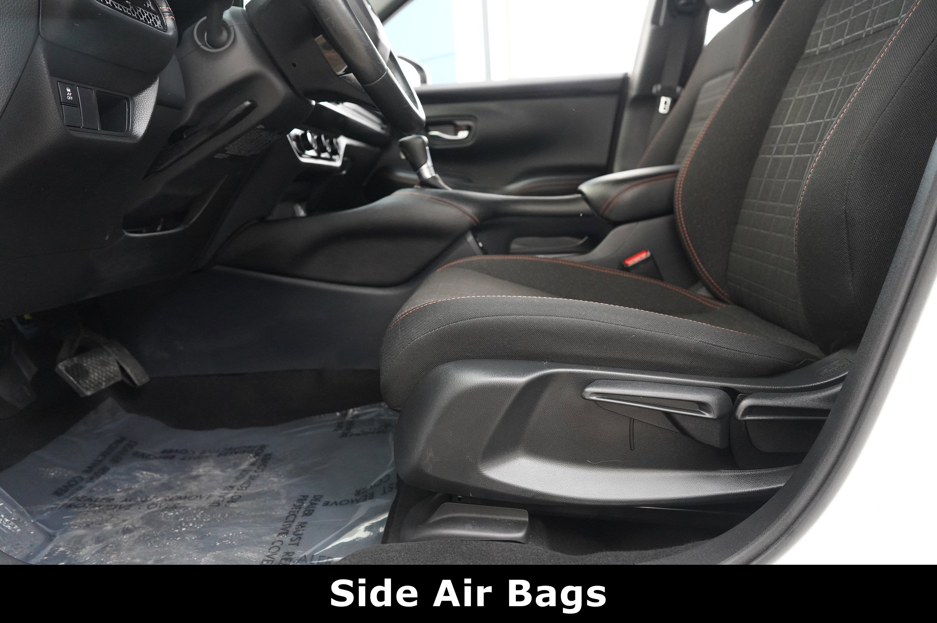 Used 2023 Honda HR-V Sport image 12