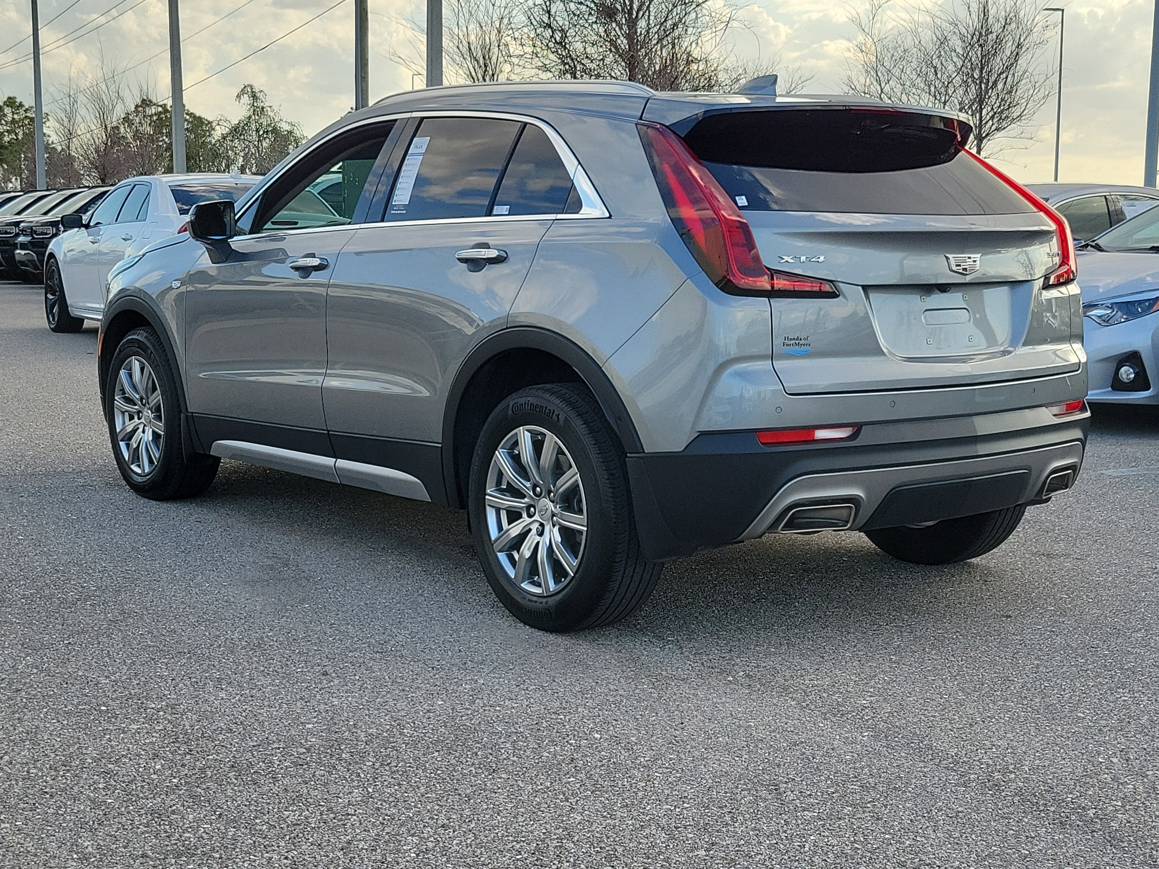 Used 2023 Cadillac XT4 Premium Luxury w/ Enhanced Visibility Package image 4