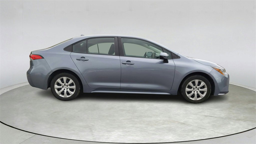 Used 2023 Toyota Corolla LE image 7