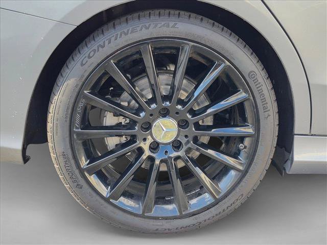 Used 2015 Mercedes-Benz C 300 Sedan image 16