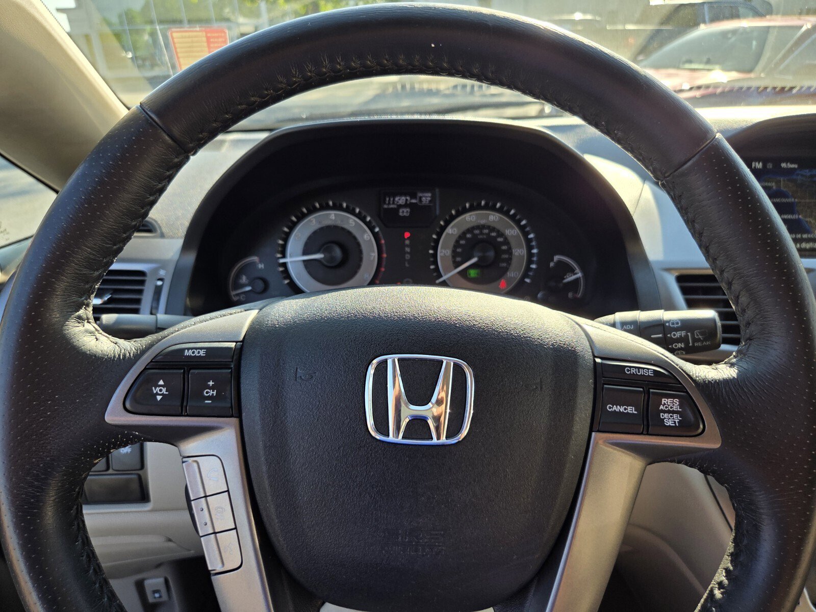 Used 2014 Honda Odyssey EX-L image 25