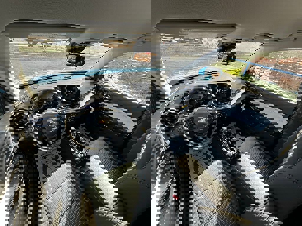 New 2026 Chevrolet Trax LT image 25