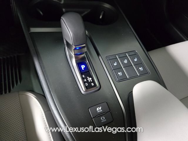 New 2025 Lexus UX 300h 300h Premium image 21