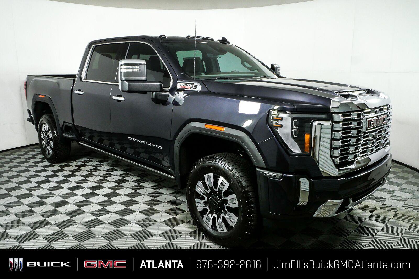 New 2026 GMC Sierra 2500 Denali w/ Denali Reserve Package AWD/4WD image 1