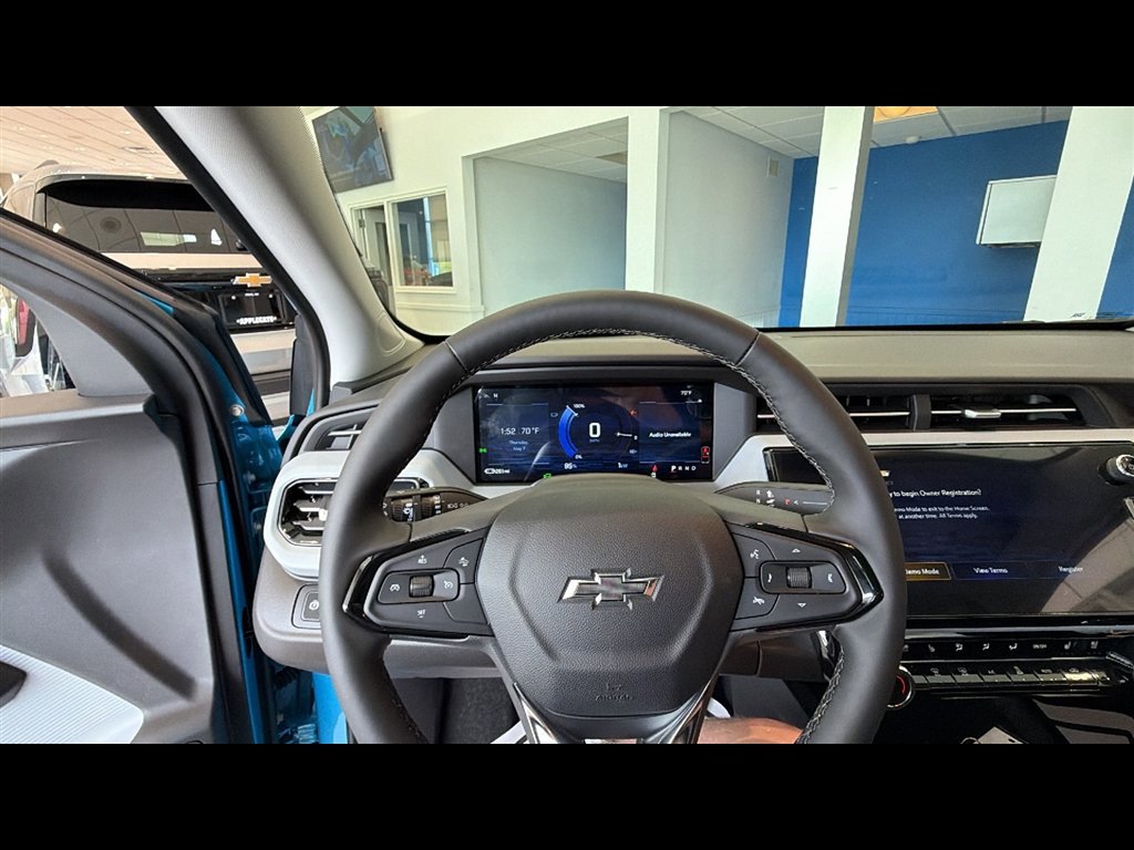 New 2027 Chevrolet Bolt RS FWD image 10