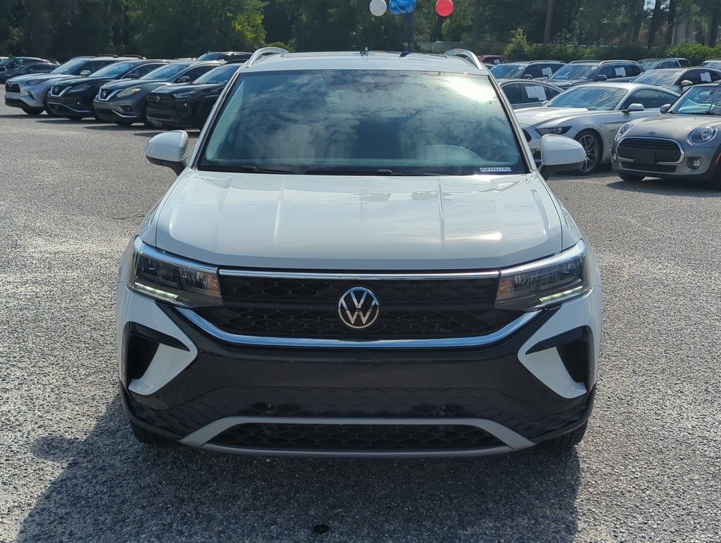 Certified 2023 Volkswagen Taos SE w/ Panoramic Sunroof Package FWD image 10