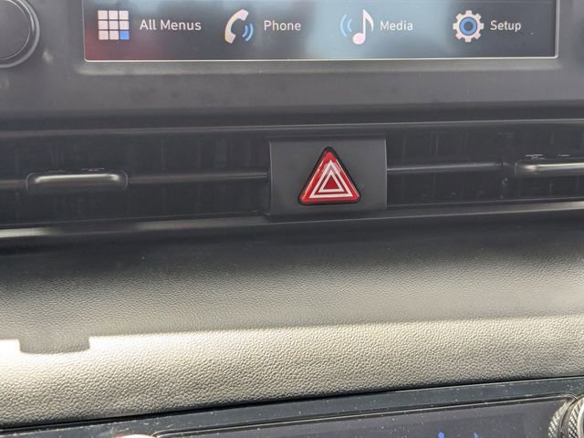 Used 2025 Hyundai Elantra Sport image 22