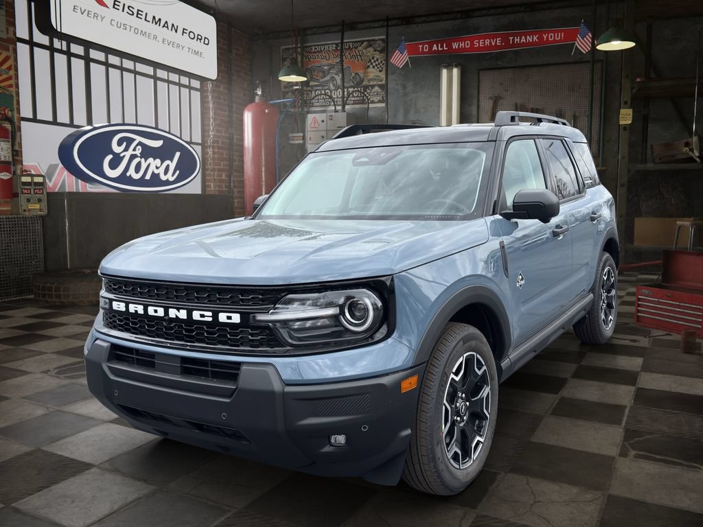 New 2026 Ford Bronco Sport Outer Banks w/ Outer Banks Tech Package+ AWD/4WD image 1