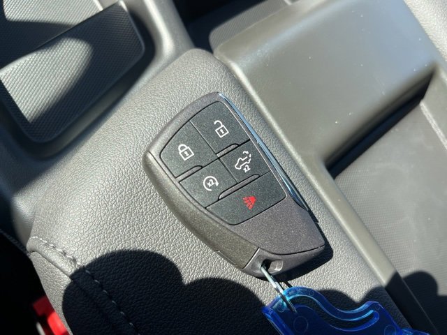 Used 2026 Chevrolet Silverado 2500 Custom w/ Custom Value Package image 33