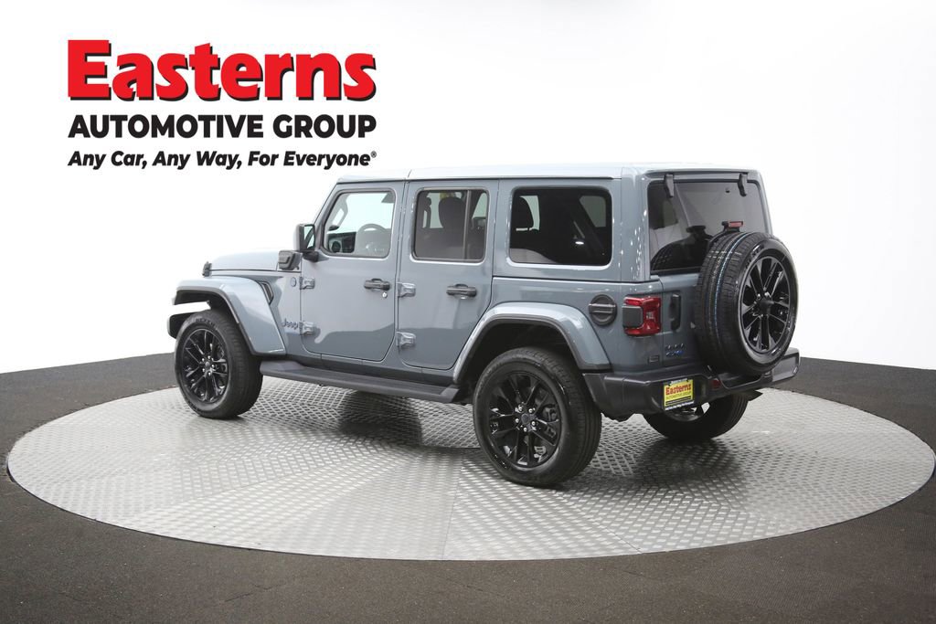 Used 2025 Jeep Wrangler Unlimited Sahara image 63