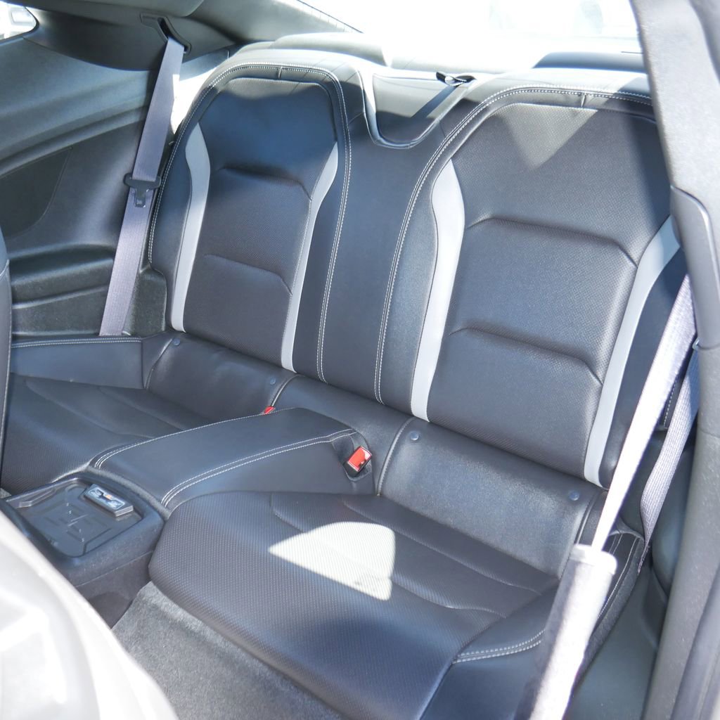Used 2017 Chevrolet Camaro SS RWD image 32