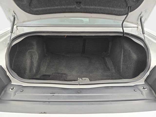 Used 2019 Dodge Challenger SXT RWD image 29