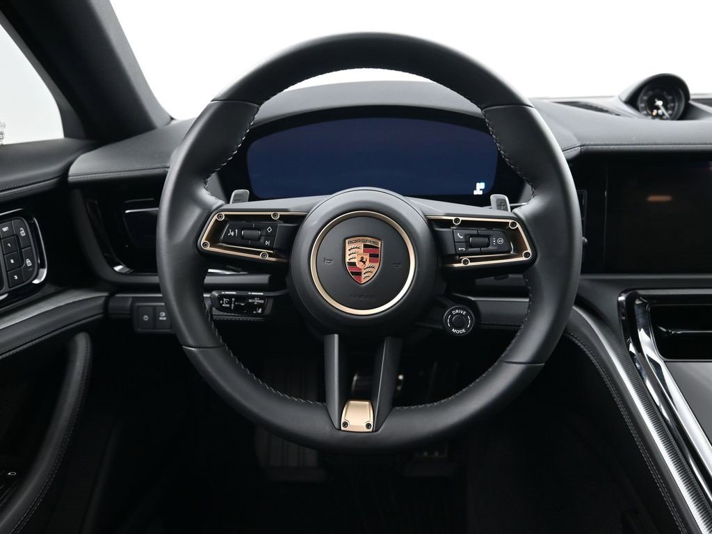 Used 2025 Porsche Panamera 4 image 13