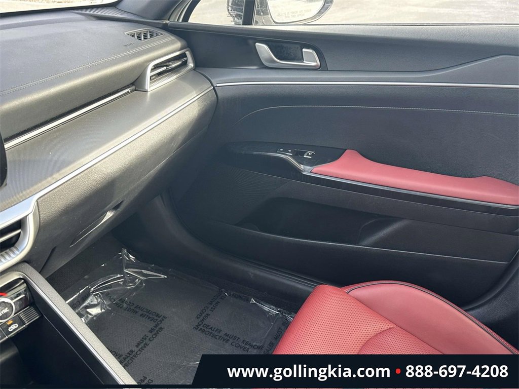 Used 2023 Kia K5 GT-Line image 32