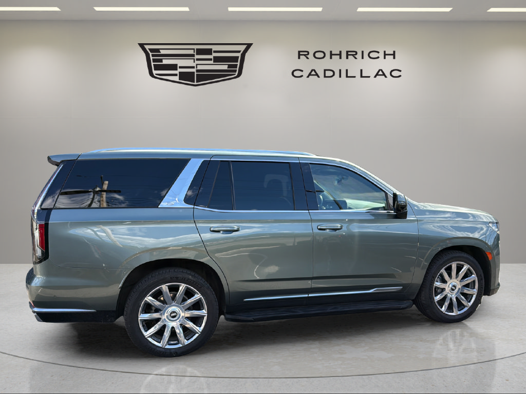 Used 2024 Cadillac Escalade Premium Luxury Platinum AWD/4WD image 4