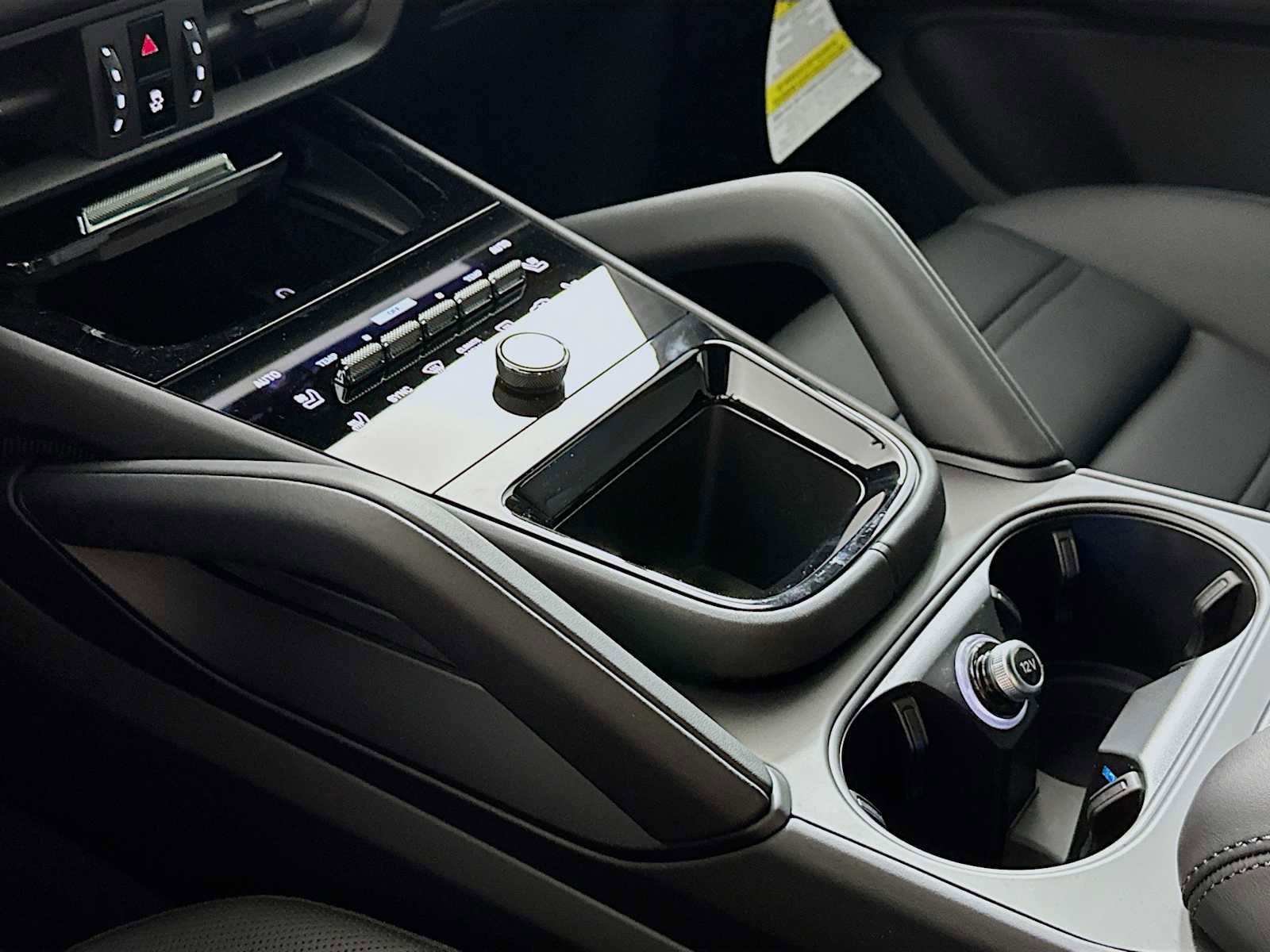 New 2026 Porsche Cayenne E-Hybrid image 20