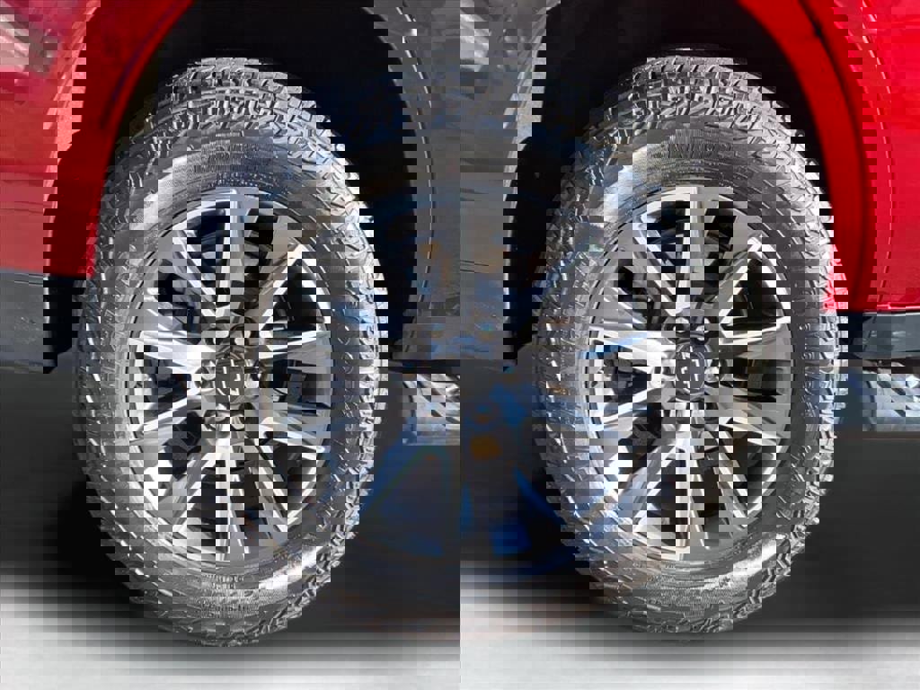 Used 2023 Chevrolet Tahoe Z71 w/ Luxury Package image 8