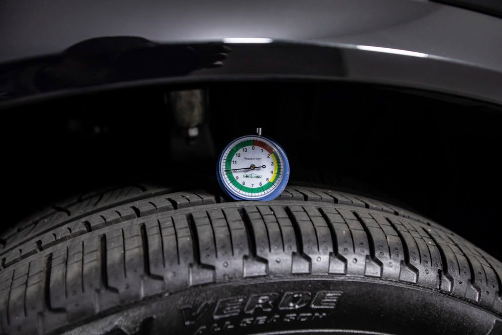 Used 2025 Volvo XC90 T8 Plus w/ Protection Package Premier image 50