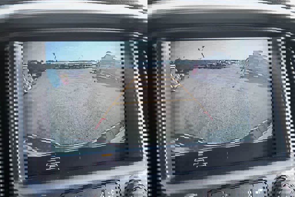 Used 2022 Chevrolet Colorado LT image 23