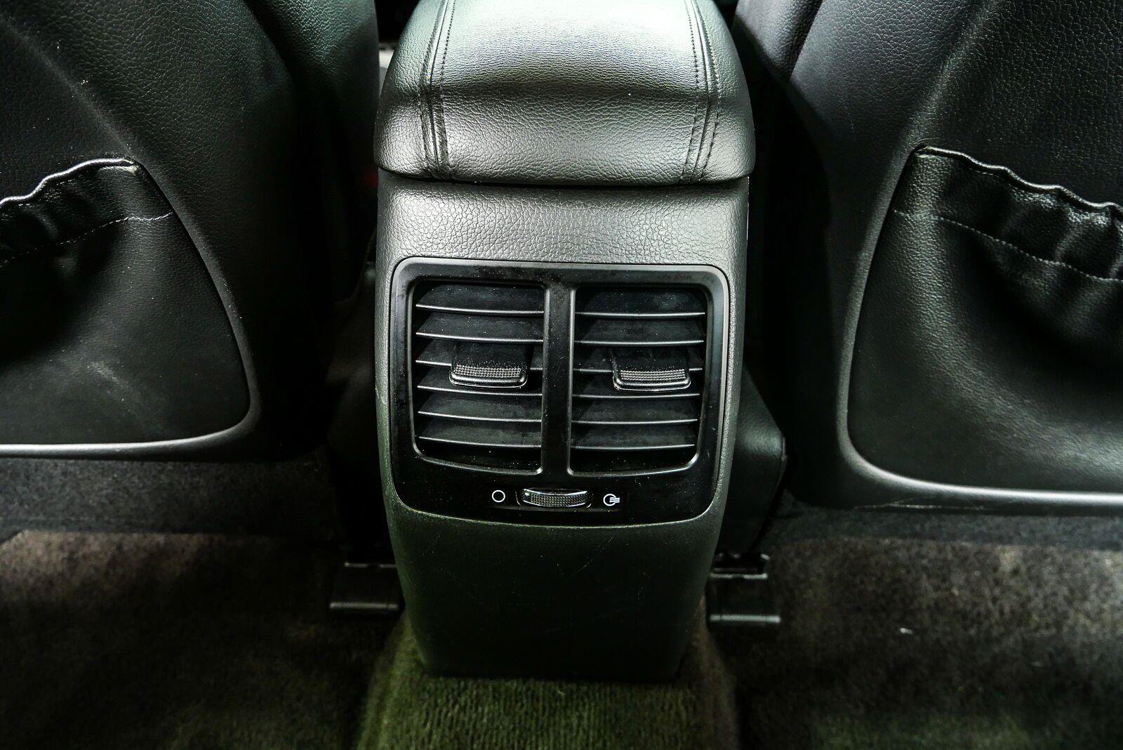Used 2011 Kia Optima SX FWD image 17