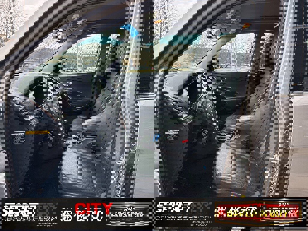 Used 2018 Hyundai Santa Fe Sport image 25