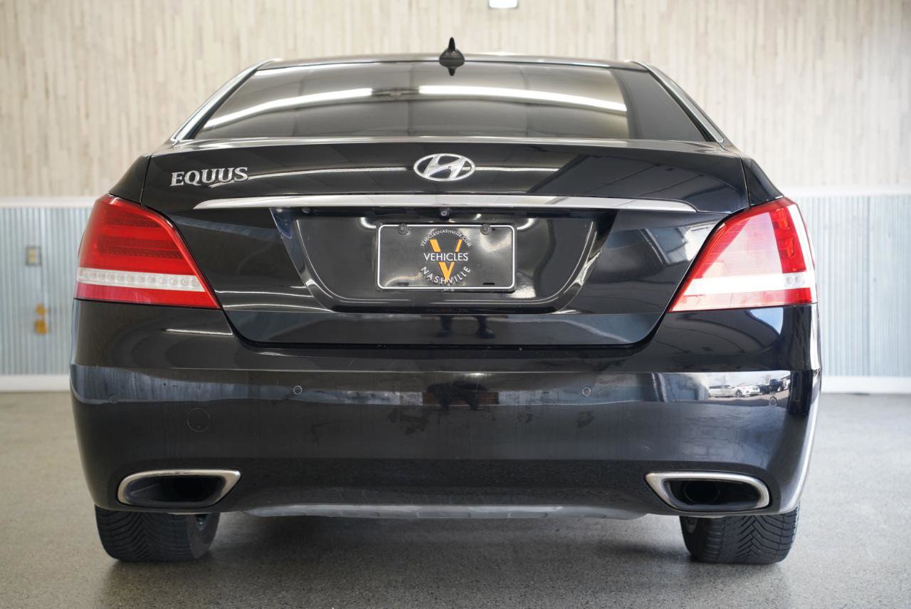 Used 2016 Hyundai Equus Signature image 9