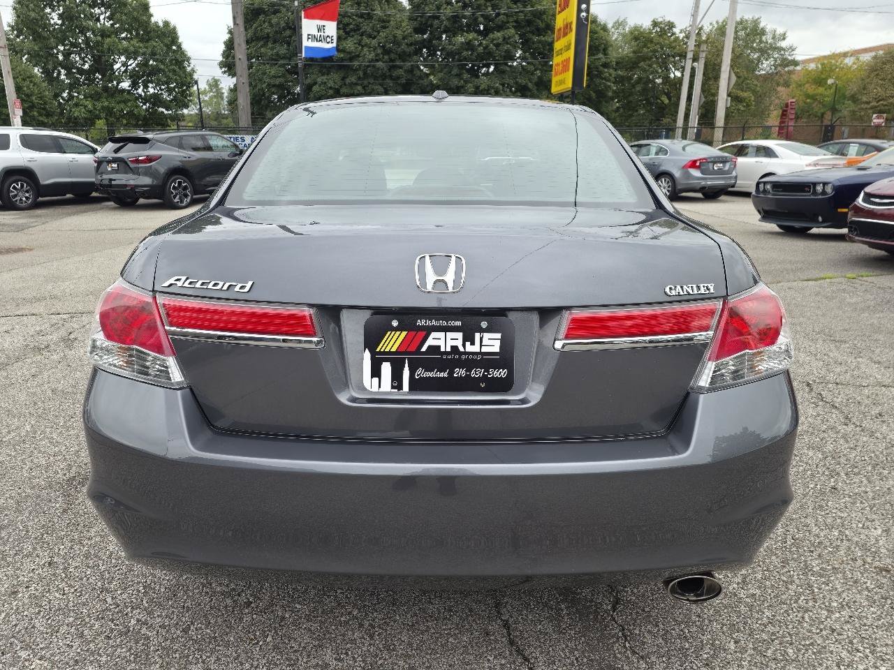 Used 2011 Honda Accord EX-L image 6