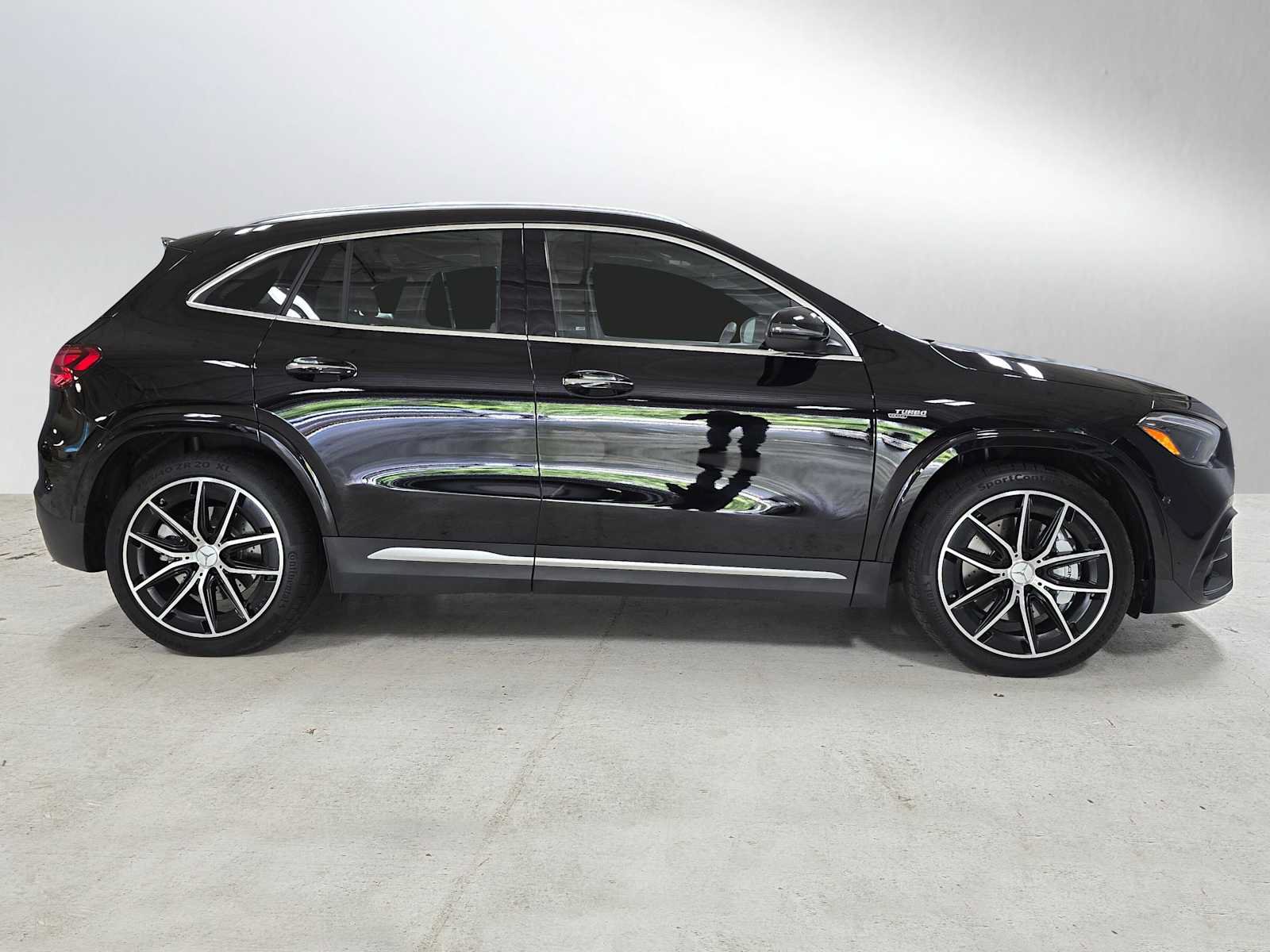 Certified 2026 Mercedes-Benz GLA 35 AMG 4MATIC image 2