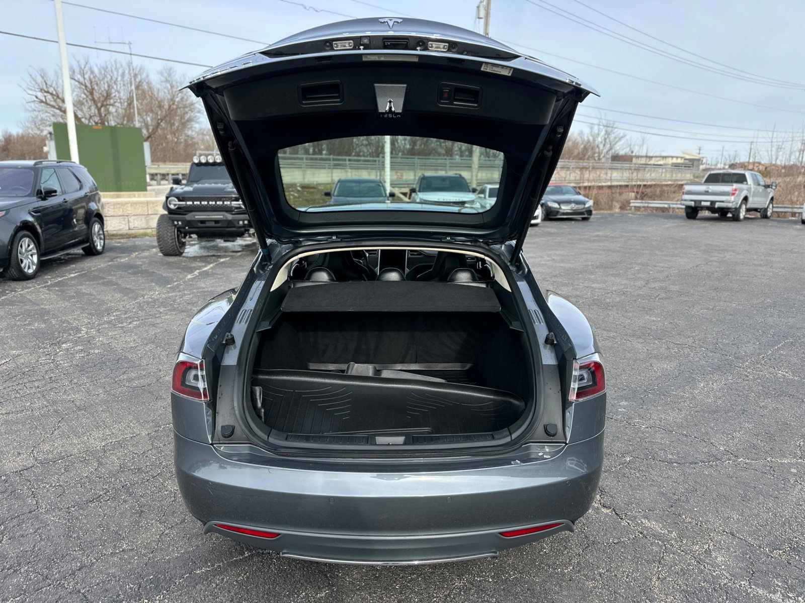 Used 2014 Tesla Model S 85 image 40