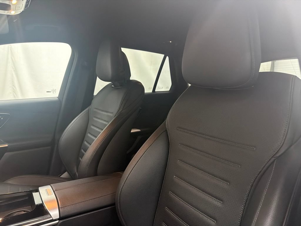 Used 2023 Mercedes-Benz GLC 300 4MATIC image 14
