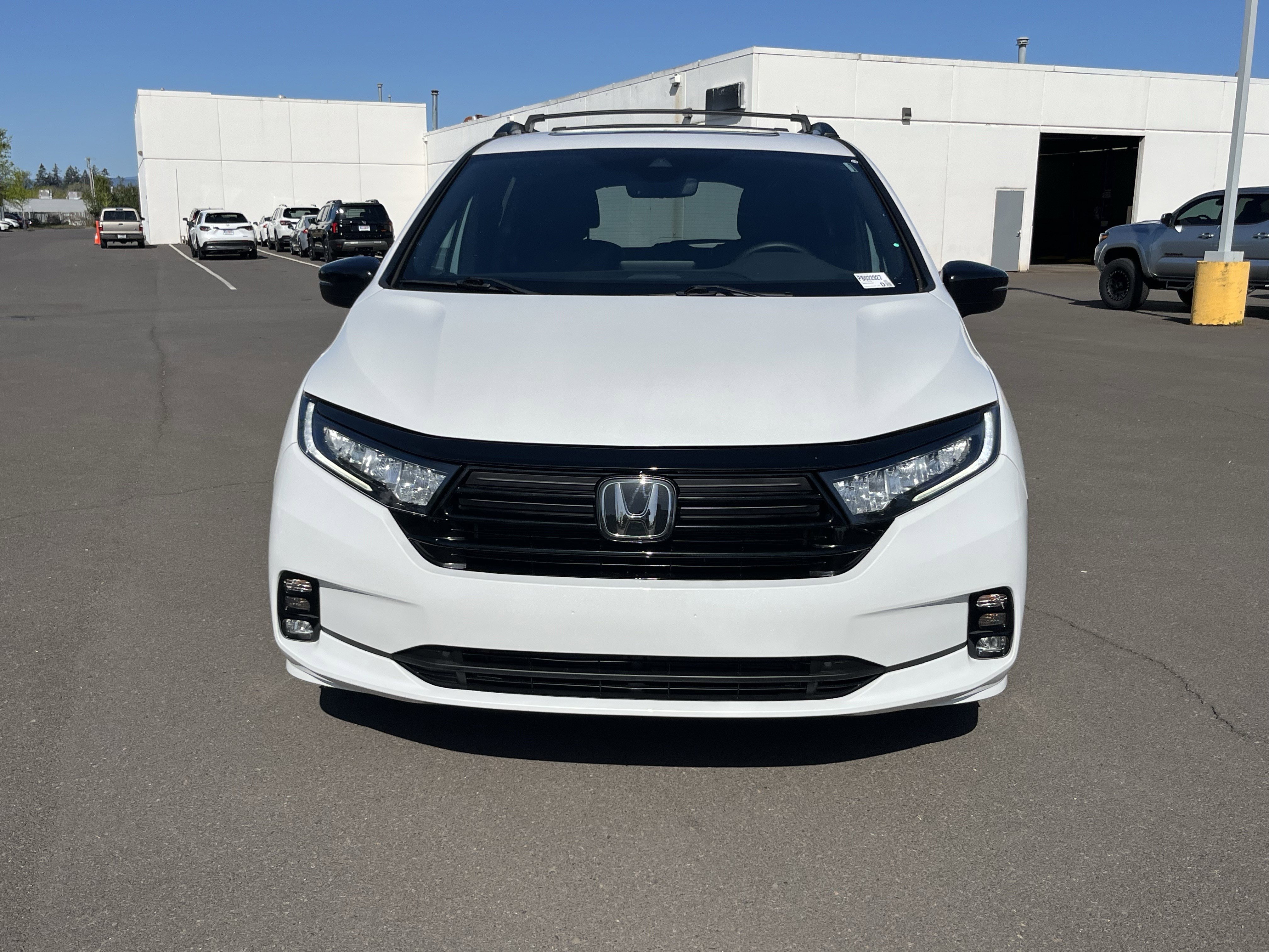Used 2023 Honda Odyssey Sport image 8