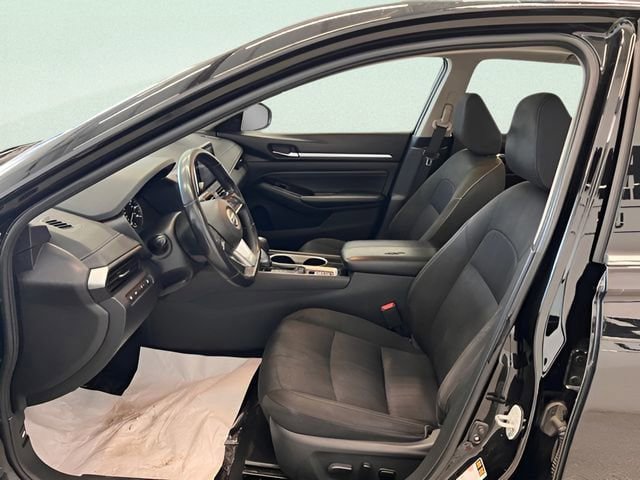 Used 2020 Nissan Altima 2.5 SV AWD/4WD image 16