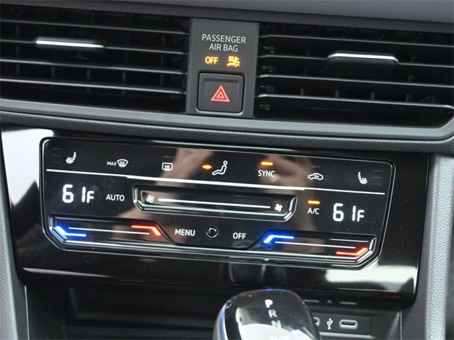 New 2025 Volkswagen Jetta SE image 6