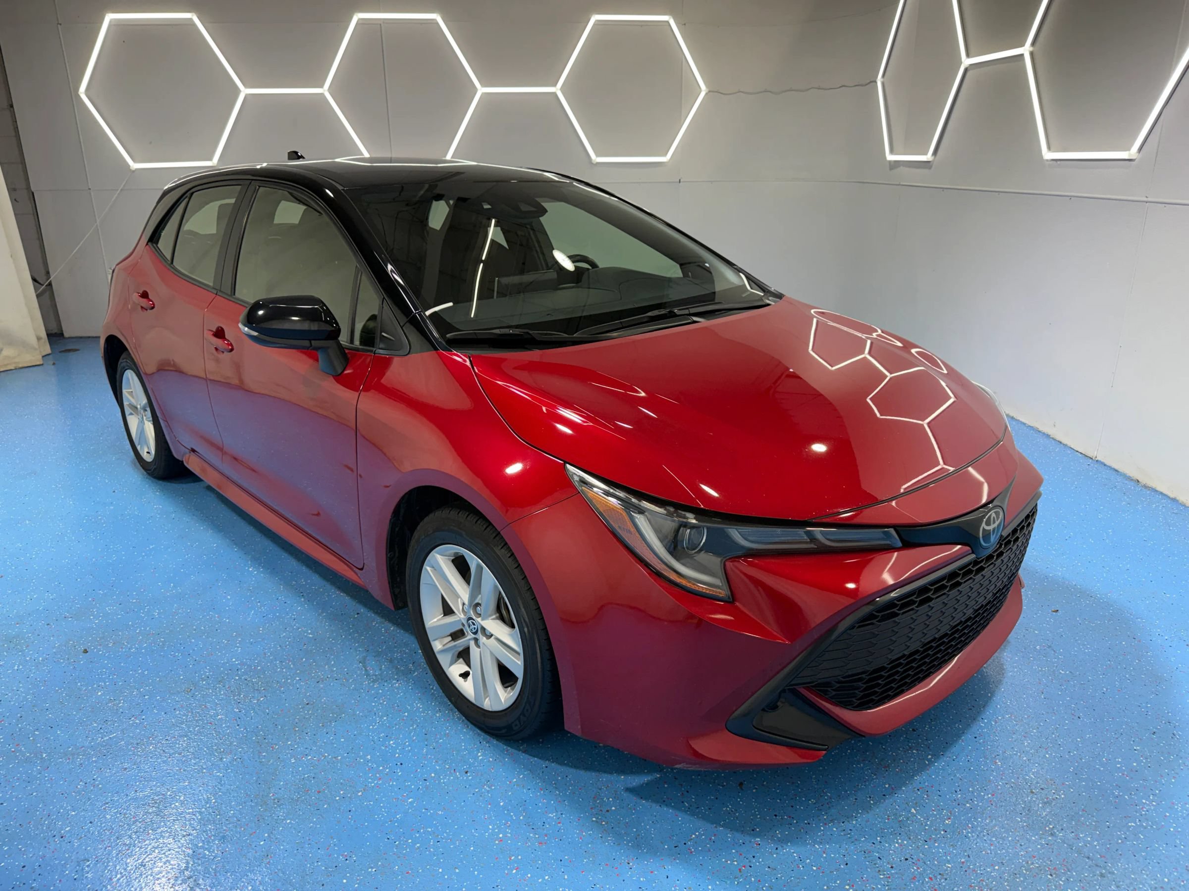 Used 2021 Toyota Corolla SE FWD image 48