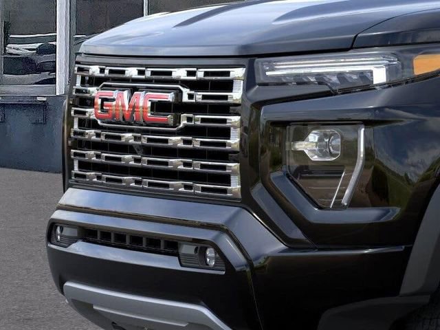 New 2026 GMC Canyon Denali image 13