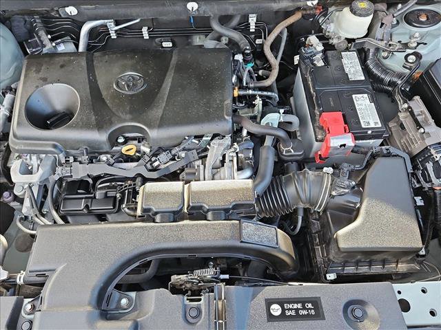 Used 2021 Toyota RAV4 XLE Premium image 22