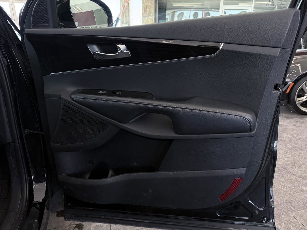 Used 2020 Kia Sorento S image 43