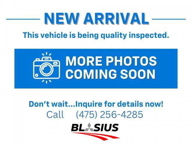 New 2026 Mitsubishi Outlander Trail Edition AWD/4WD image 1